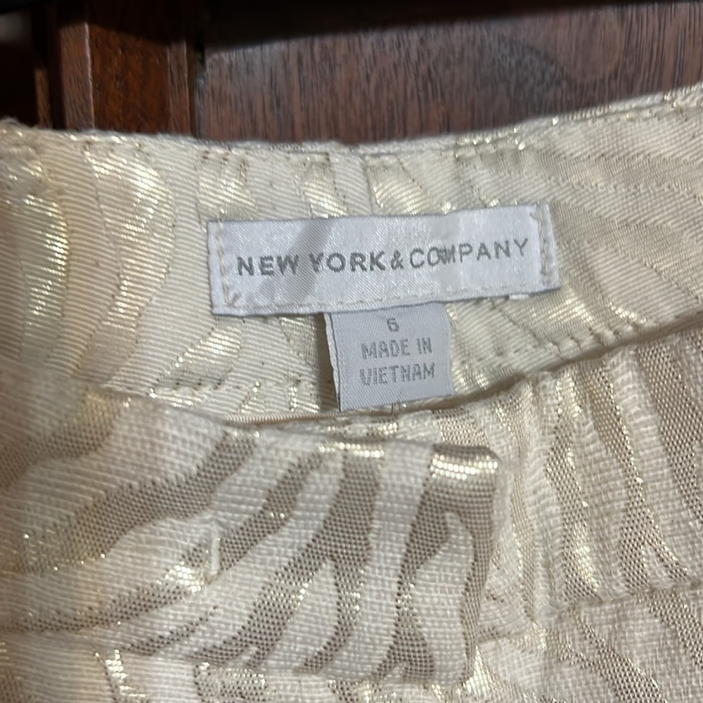 New York & Company Shimmery Ivory Zebra-Texture Bermuda Shorts - Picture 2 of 4
